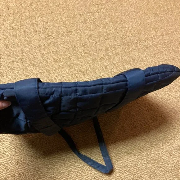 Clare V. Tropezienne Tote Quilted Puffer Bag Navy Blue Flaw inside Straps - Picture 7 of 7